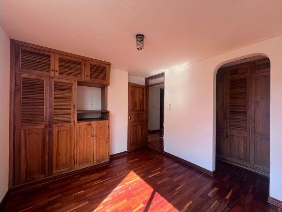 Apartamento 3 alcobas Avenida Santander El Triángulo Manizales