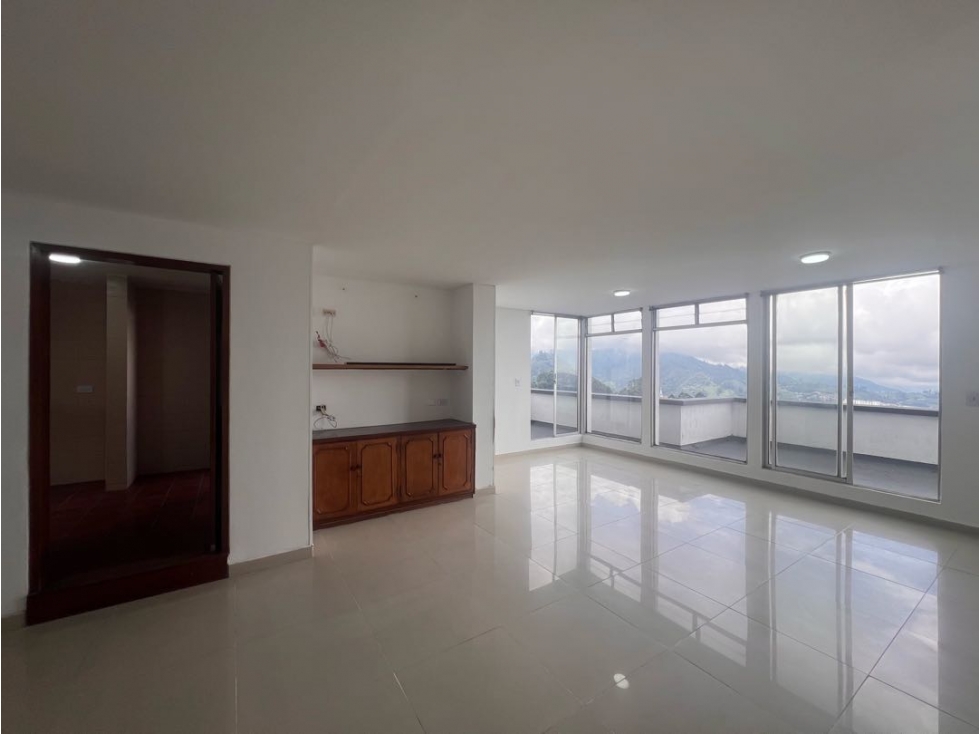 Apartamento Penthouse 3 alcobas Avenida Santander Manizales
