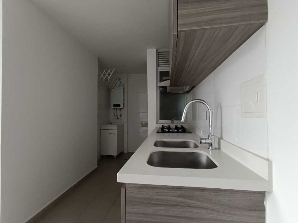 Apartamento 3 alcobas Conjunto Cerrado Baja Suiza Manizales — foto 3