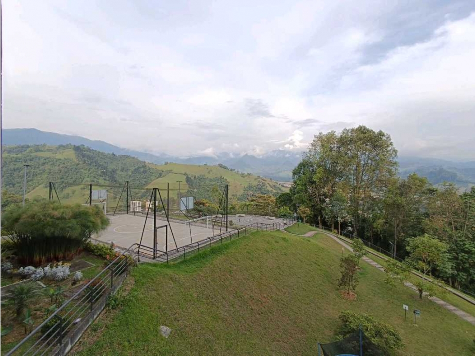 Apartamento 3 alcobas Conjunto Cerrado Milán Manizales — foto 2
