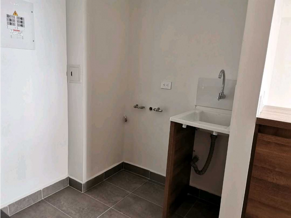 Apartamento 3 alcobas Conjunto Cerrado La Francia Manizales — foto 4