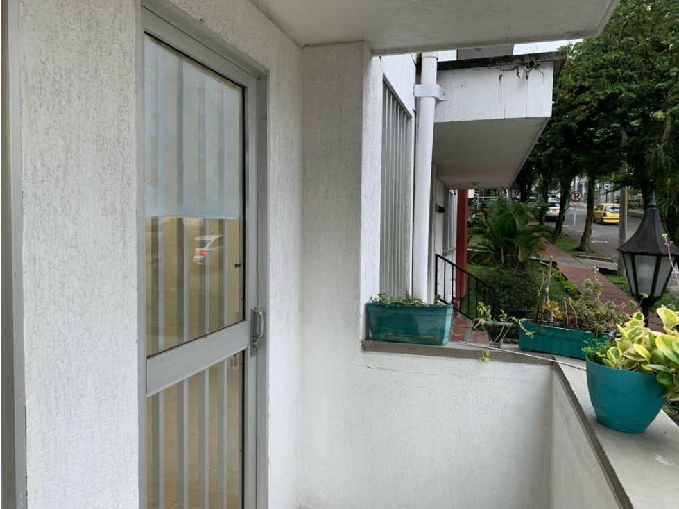 Apartamento 3 alcobas Edificio Pinares Pereira — foto 3