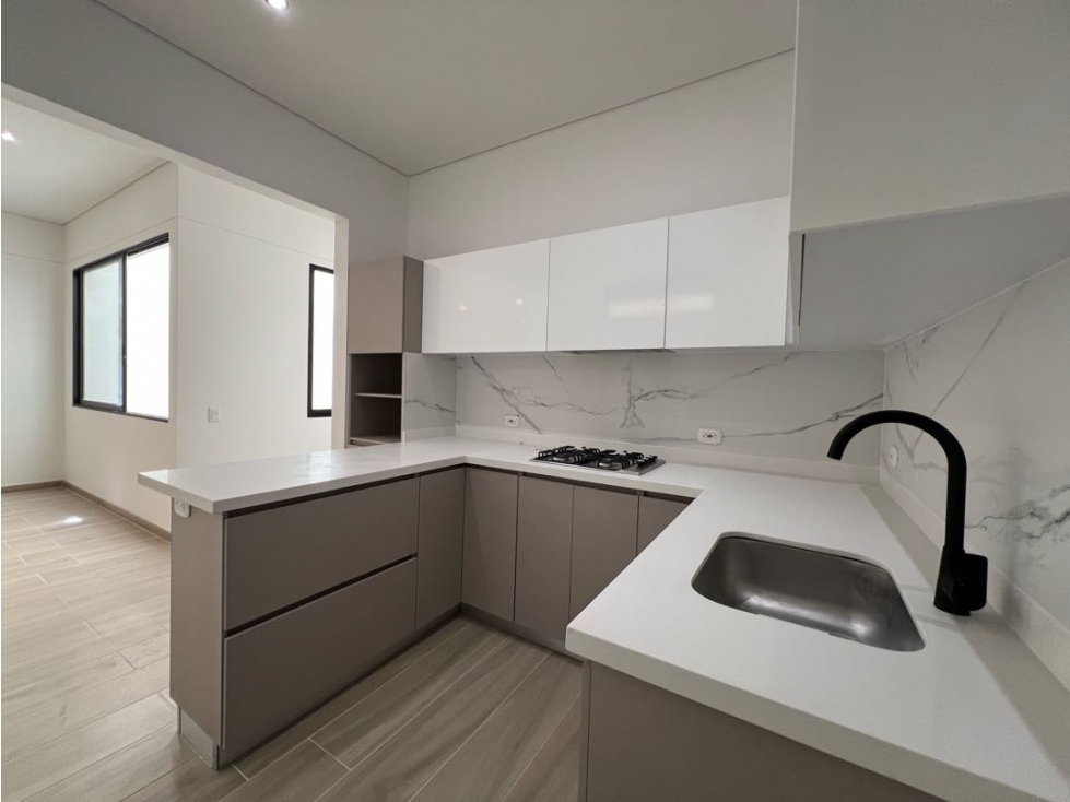 Apartamento 3 alcobas Edificio Centro Cartago