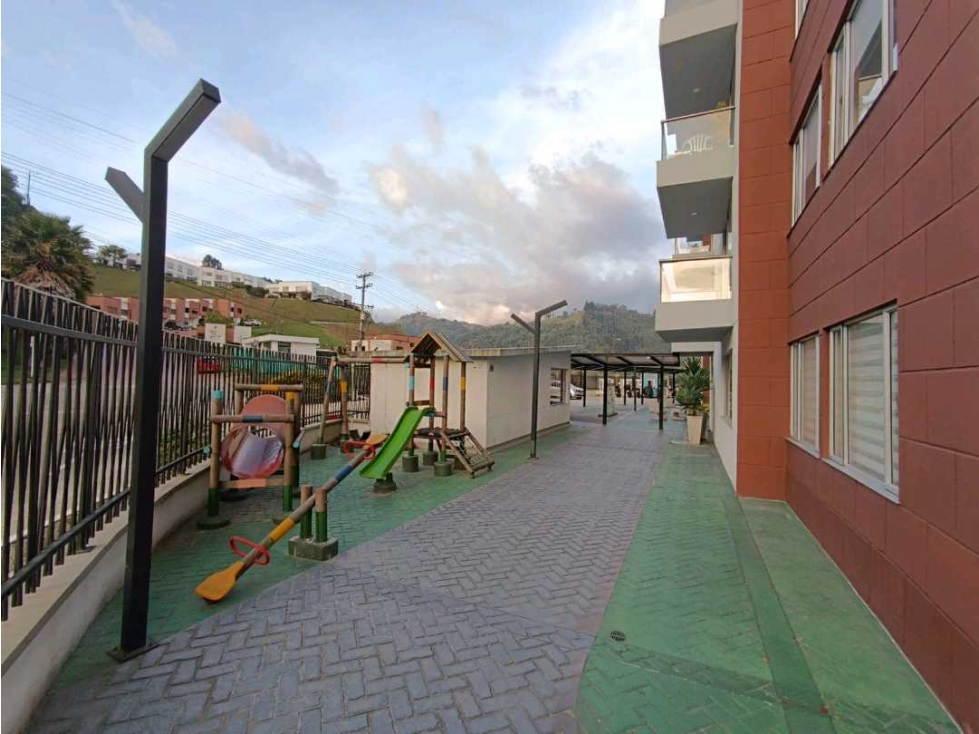 Apartamento 3 alcobas El Trébol Manizales — foto 2