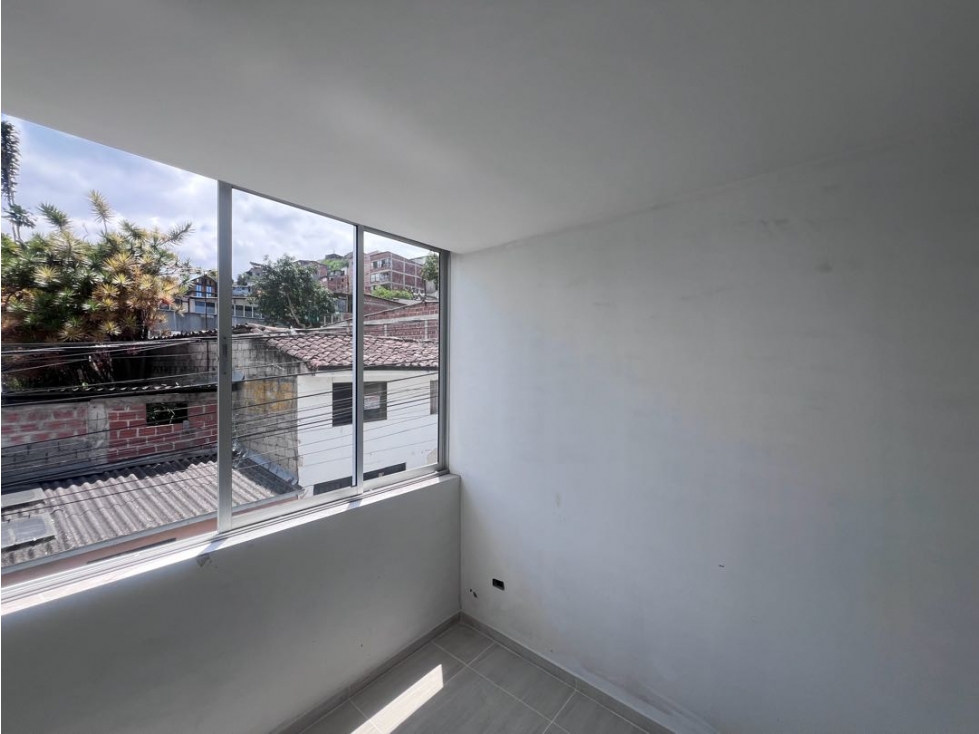 Apartamento 3 alcobas y estudio El Crucero Villamaria Caldas - 2