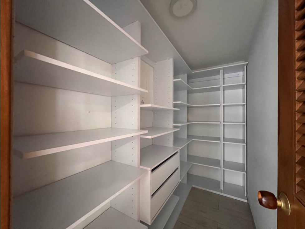 Apartamento 3 alcobas La Camelia Avenida Santander Manizales — foto 3