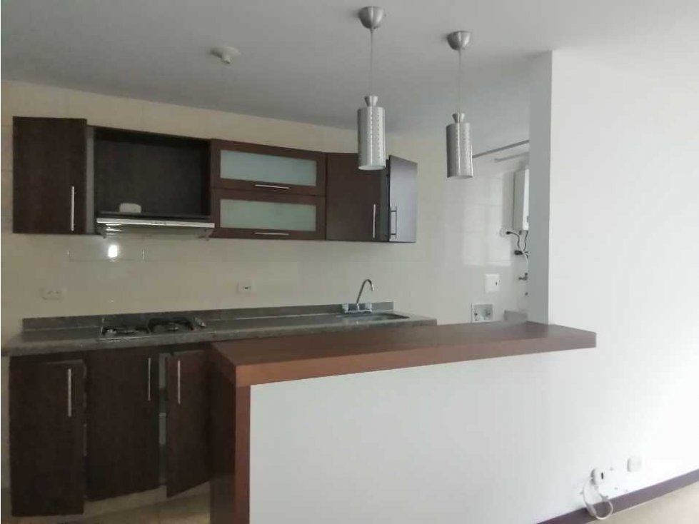 Apartamento 3 alcobas Conjunto Cerrado Laureles Manizales — foto 3