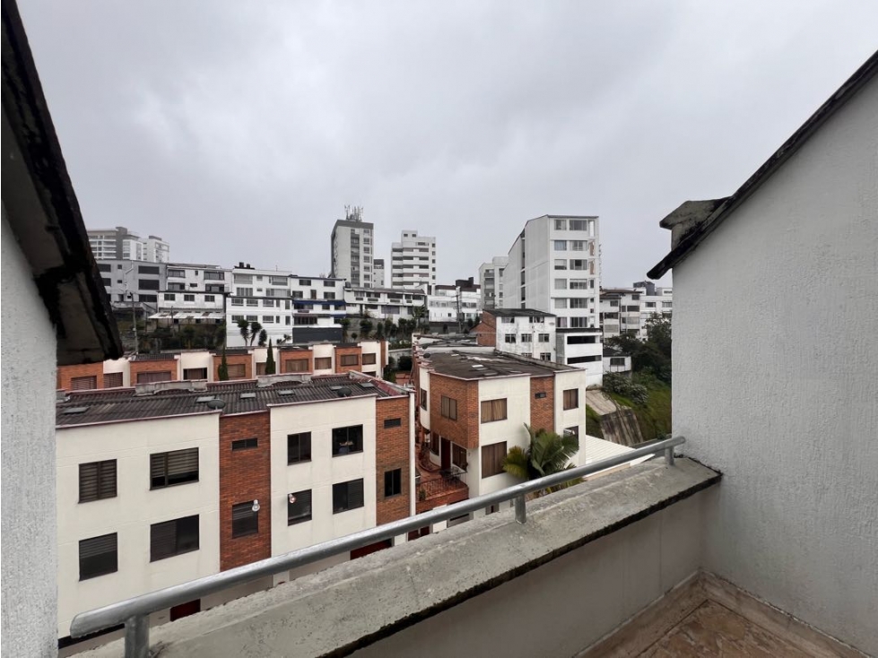 Apartamento 3 alcobas Triplex San Rafael Manizales — foto 4