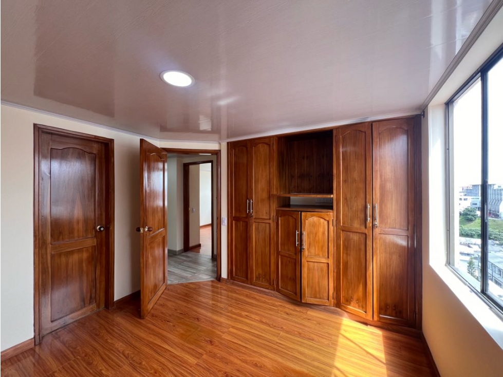 Apartamento 3 alcobas Versalles Manizales