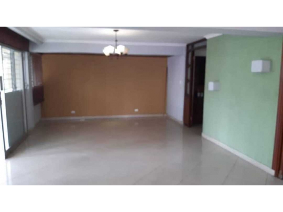 APARTAMENTO 3 RECAMARAS, 18O METROS, EL CANGREJO — foto 3