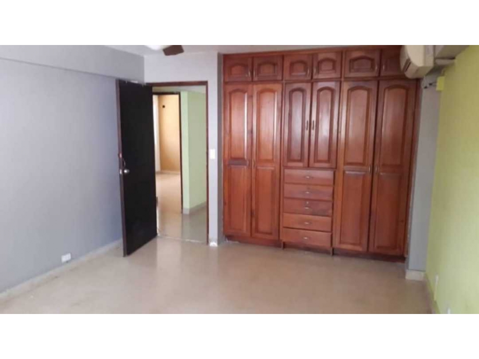 APARTAMENTO 3 RECAMARAS, 18O METROS, EL CANGREJO — foto 5