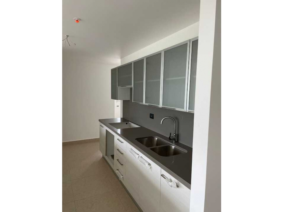 APARTAMENTO 3 RECAMARAS CLAYTON PARK II 151M2 — foto 4