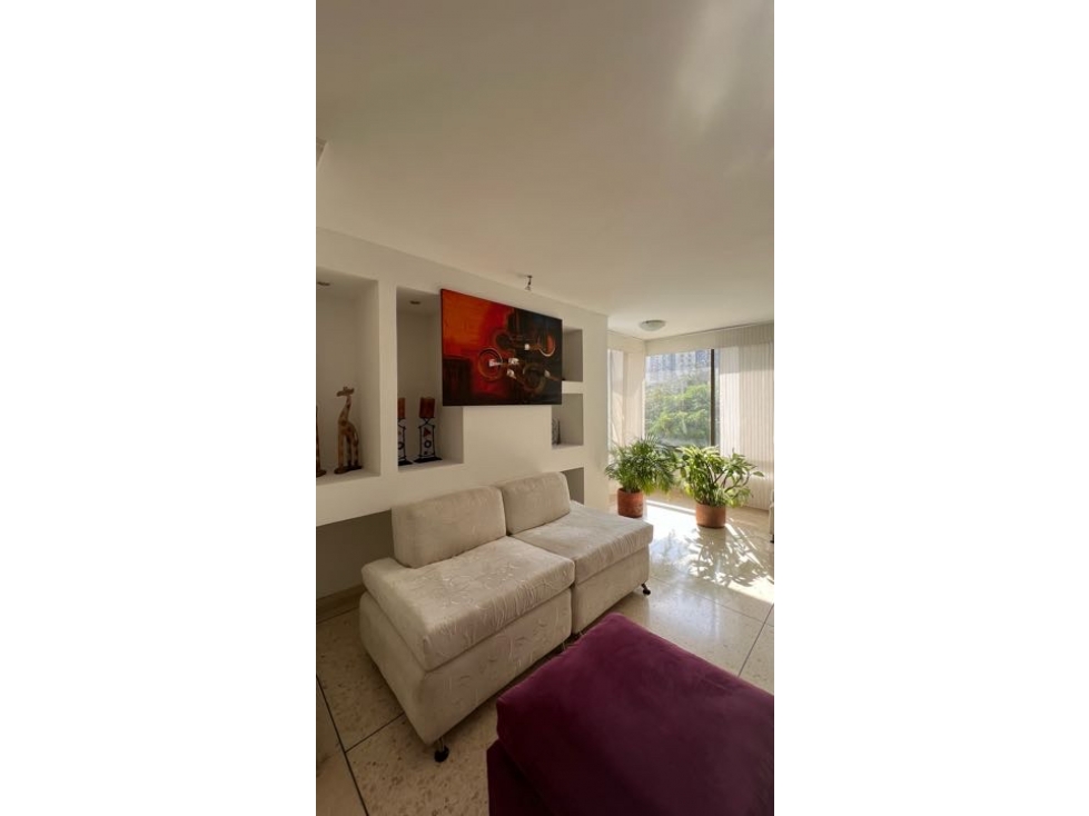 Apartamento a la renta en Alto prado 200m2 4 Hab