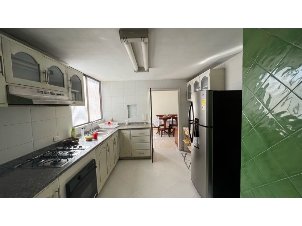 Apartamento a la renta en Alto prado 200m2 4 Hab — foto 4