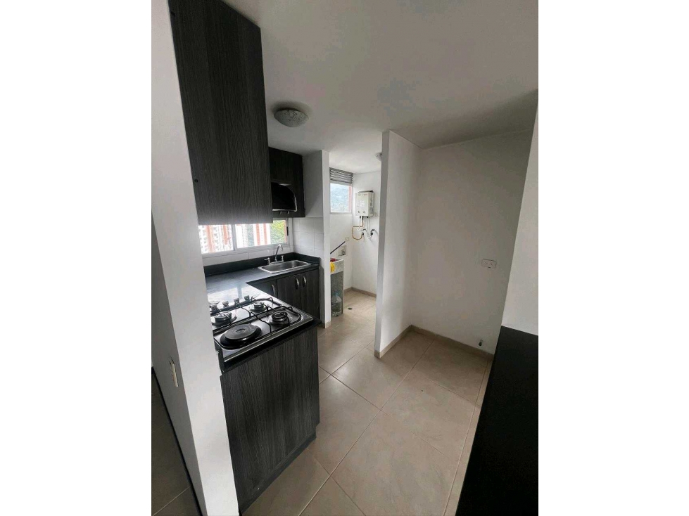 Apartamento a la venta en sabaneta con vistas magnificas — foto 6
