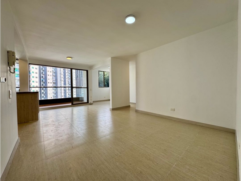 Apartamento a la venta en sabaneta cerca a la estación del metro — foto 3