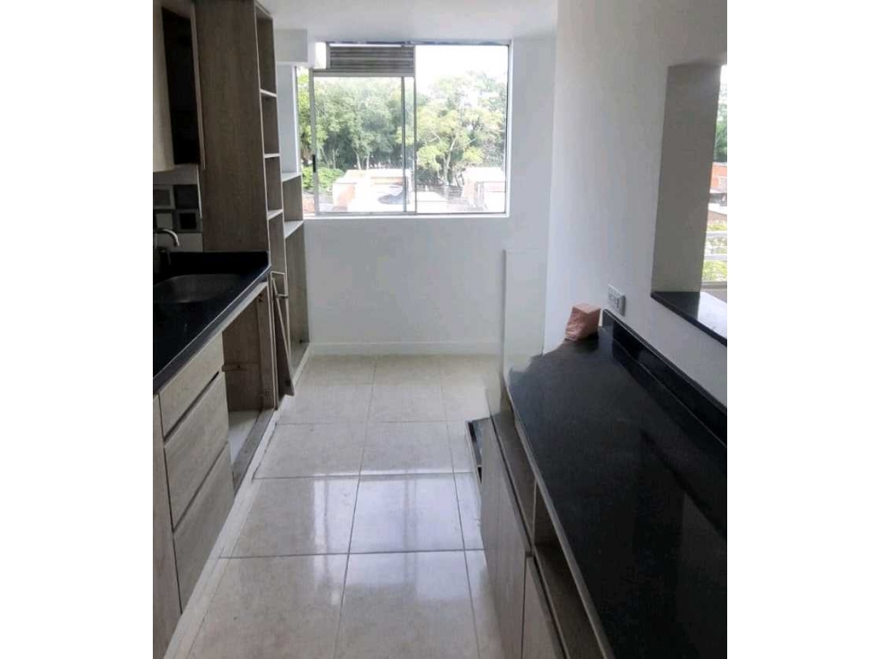 Apartamento Duplex en Conjunto Alameda del Palmar norte de Cali — foto 3