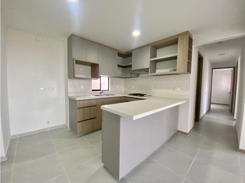APARTAMENTO EN VENTA VALLE DEL LILI AVELLANA PARQUE VIVERO CALI SUR 8P — foto 4