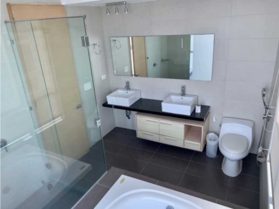 APARTAMENTO ALQUILER EN COSTA DEL ESTE, PH ALTAMAR — foto 6