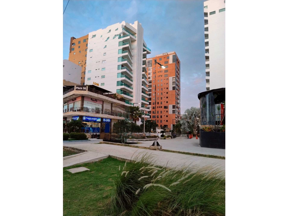 Apartamento Altos de Riomar en Venta