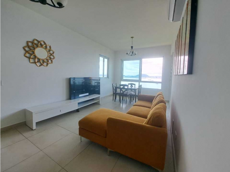 APARTAMENTO AMADOR FRENTE AL MAR