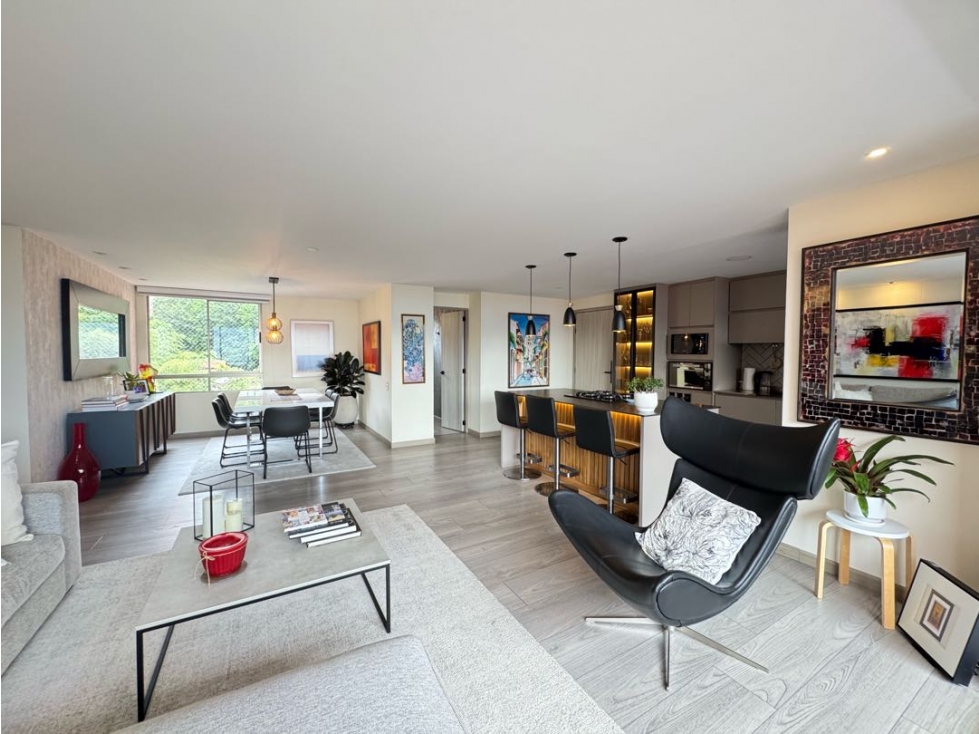 Apartamento amoblado en arriendo sector El Tesoro con vista — foto 4