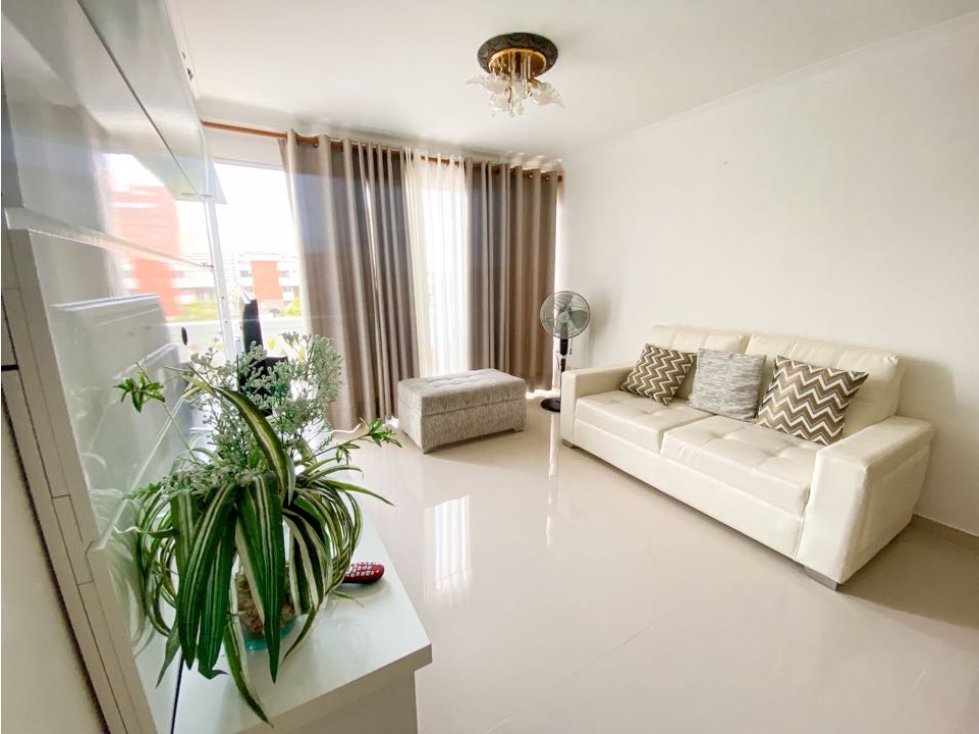 Apartamento amoblado Altos de Riomar - 1