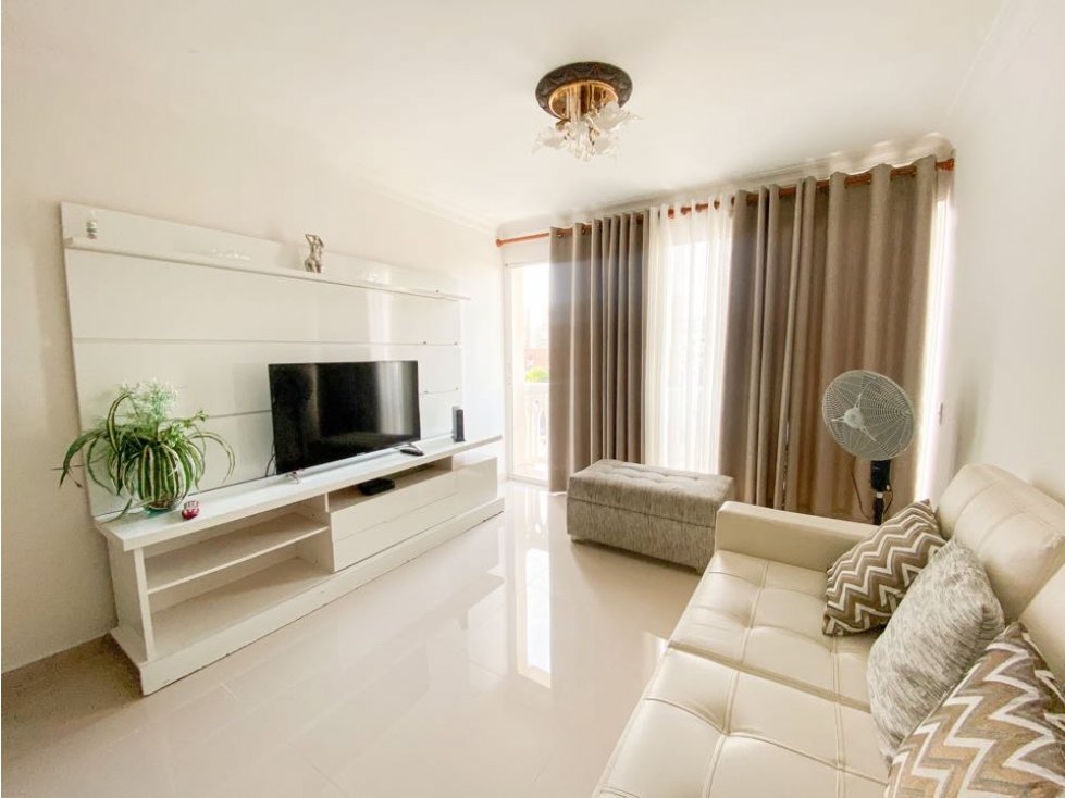 Apartamento amoblado Altos de Riomar - 2