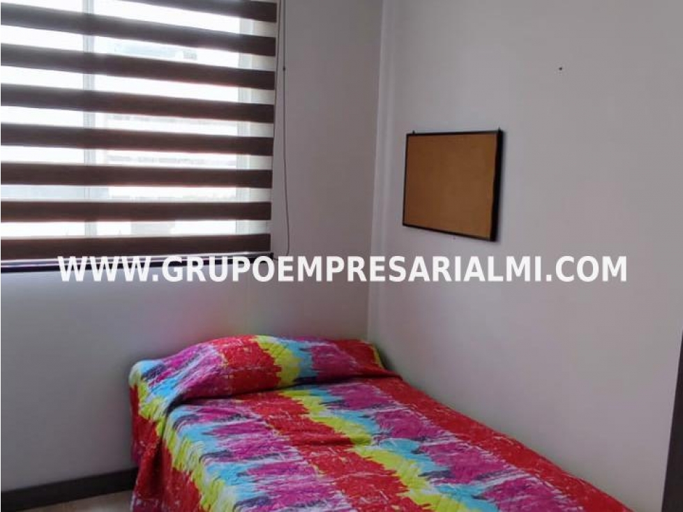 APARTAMENTO AMOBLADO EN ARRIENDO - SECTOR MAYORCA COD: 13533 - 6