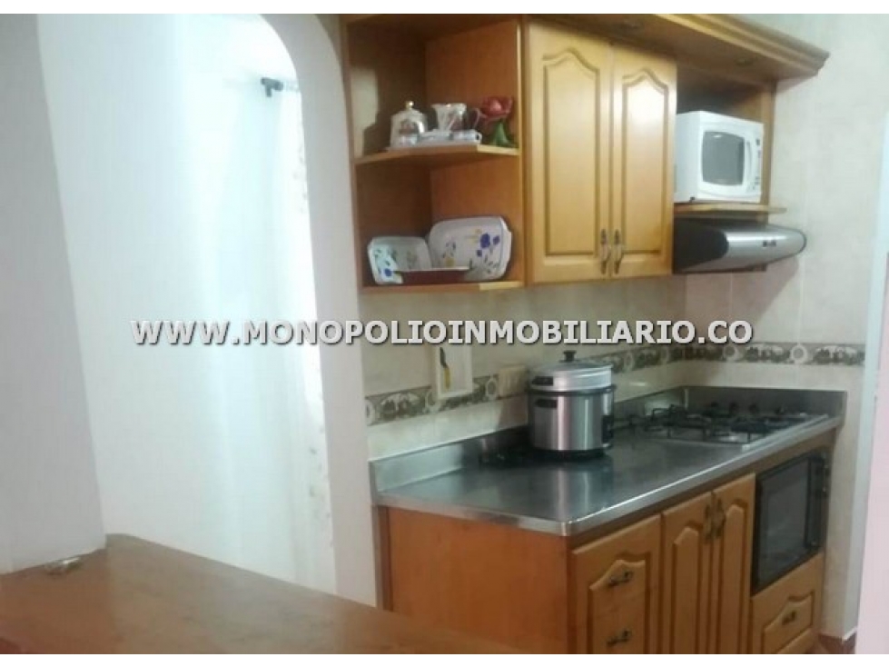 APARTAMENTO AMOBLADO EN ARRIENDO - SECTOR ENTREAMIGOS COD: 14679 - 4