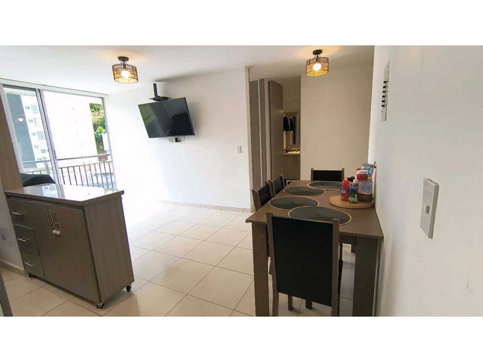 APARTAMENTO AMOBLADO ARRIENDO EDIFICIO SAN LUIS REY SECTOR ORO NEGRO — foto 4