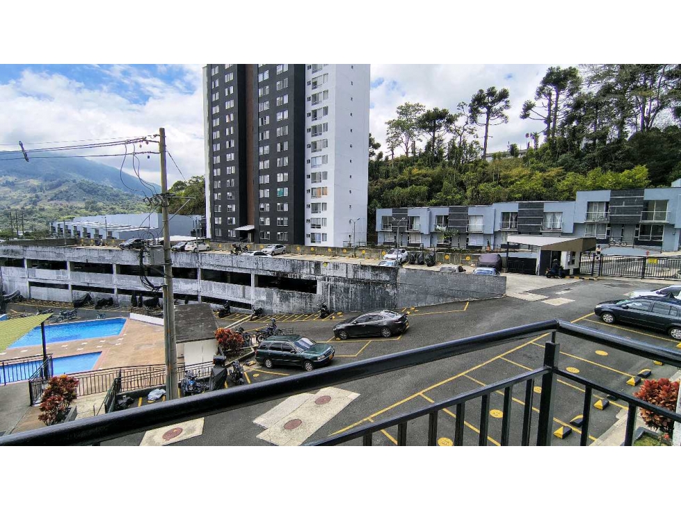 APARTAMENTO AMOBLADO ARRIENDO EDIFICIO SAN LUIS REY SECTOR ORO NEGRO — foto 5