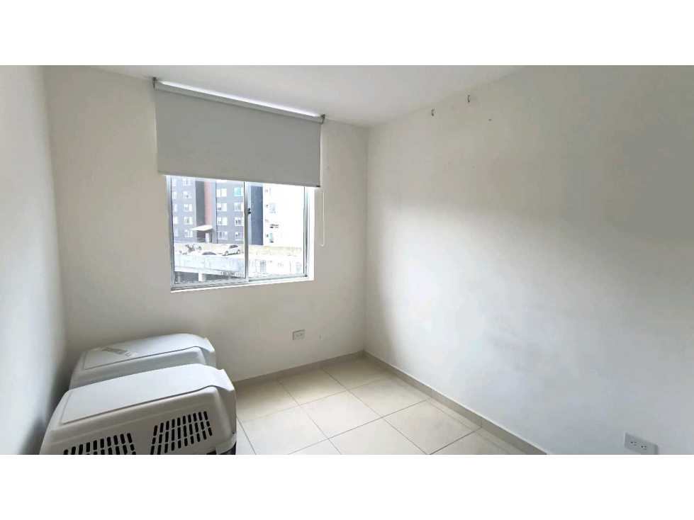 APARTAMENTO AMOBLADO ARRIENDO EDIFICIO SAN LUIS REY SECTOR ORO NEGRO — foto 6