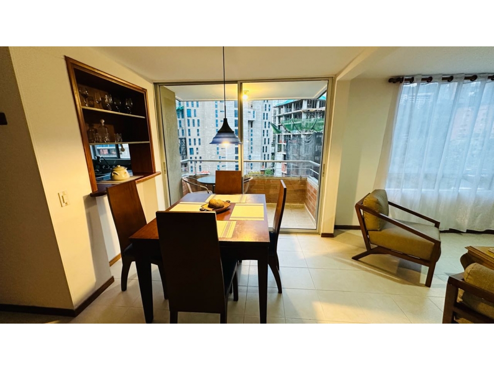 Apartamento amoblado cerca a Provenza