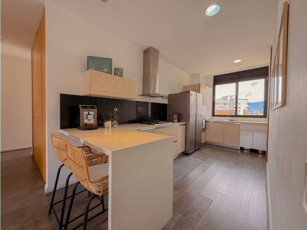 Apartamento Amoblado de 135 m² en El Campestre El Poblado — foto 4