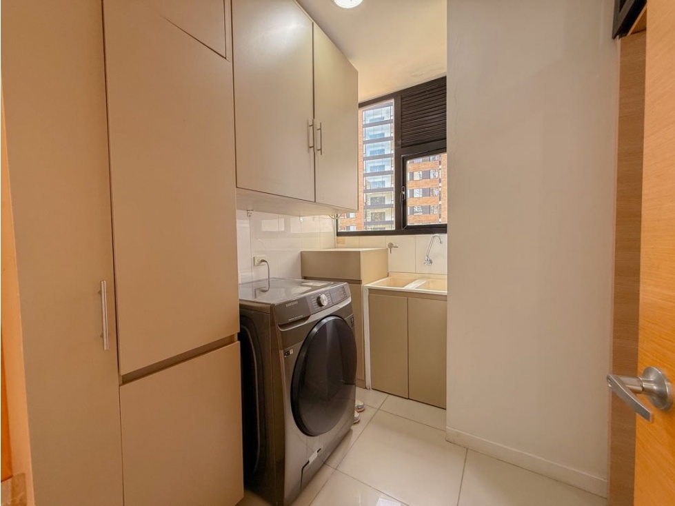 Apartamento Amoblado de 135 m² en El Campestre El Poblado — foto 6