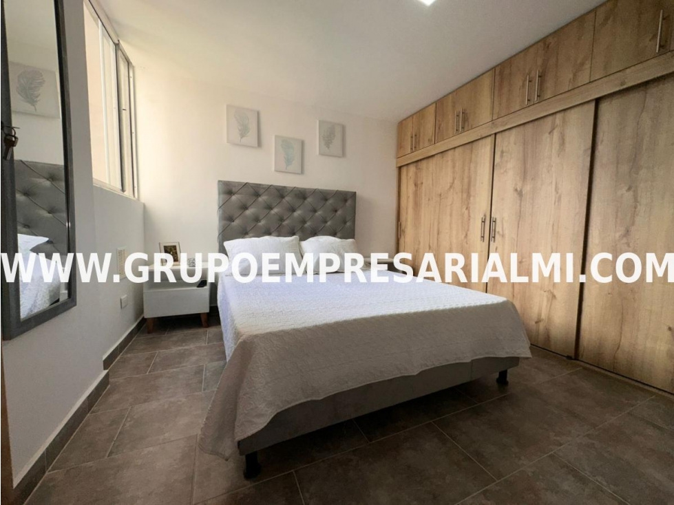 APARTAMENTO AMOBLADO EN ARRIENDO - SABANETA COD: 27438 - 6