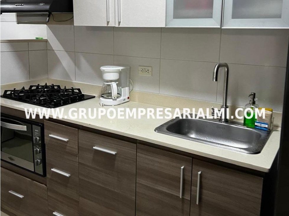 APARTAMENTO AMOBLADO EN ARRIENDO - SECTOR CASTROPOL COD: 31999 — foto 2