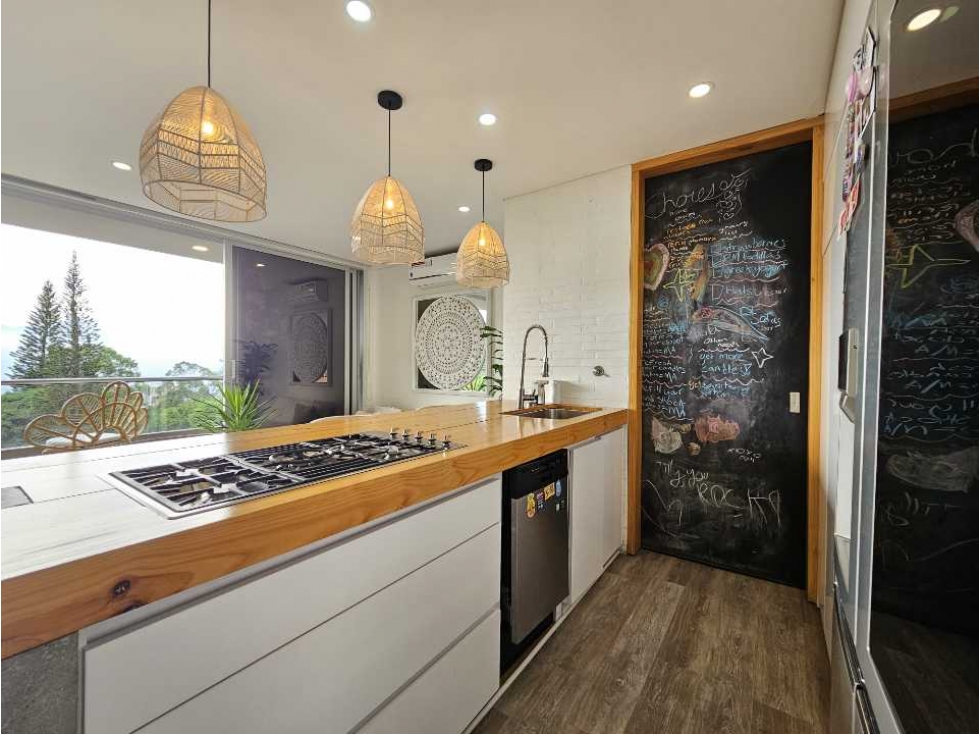 APARTAMENTO EN ARRIENDO EN COLA DEL ZORRO — foto 4