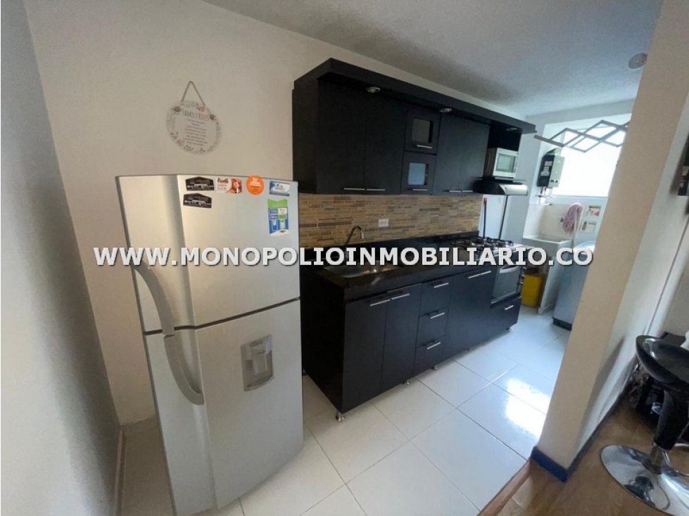 APARTAMENTO AMOBLADO EN ARRIENDO - SECTOR LOS ALCÁZARES COD: 9014 - 2