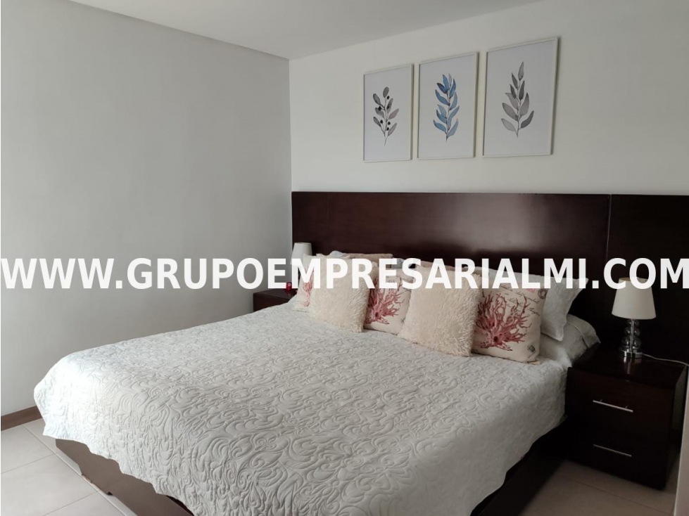 APARTAMENTO AMOBLADO EN ARRIENDO - SECTOR LA FERRERIA COD: 28590 - 4