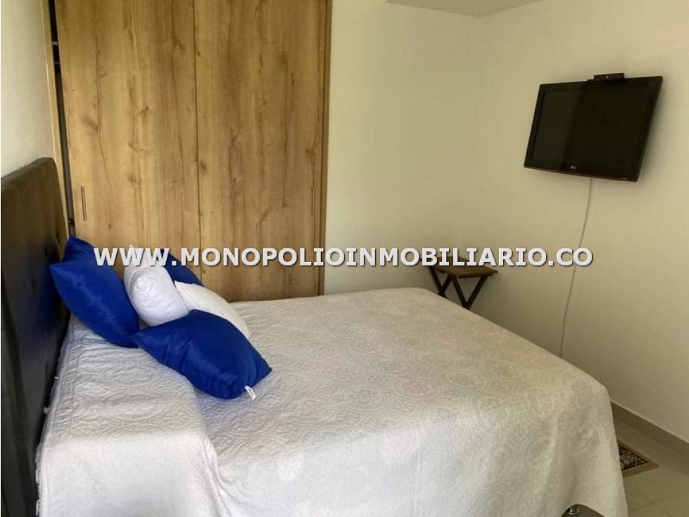 APARTAMENTO AMOBLADO EN ARRIENDO - SECTOR SABANETA COD: 25076 - 6