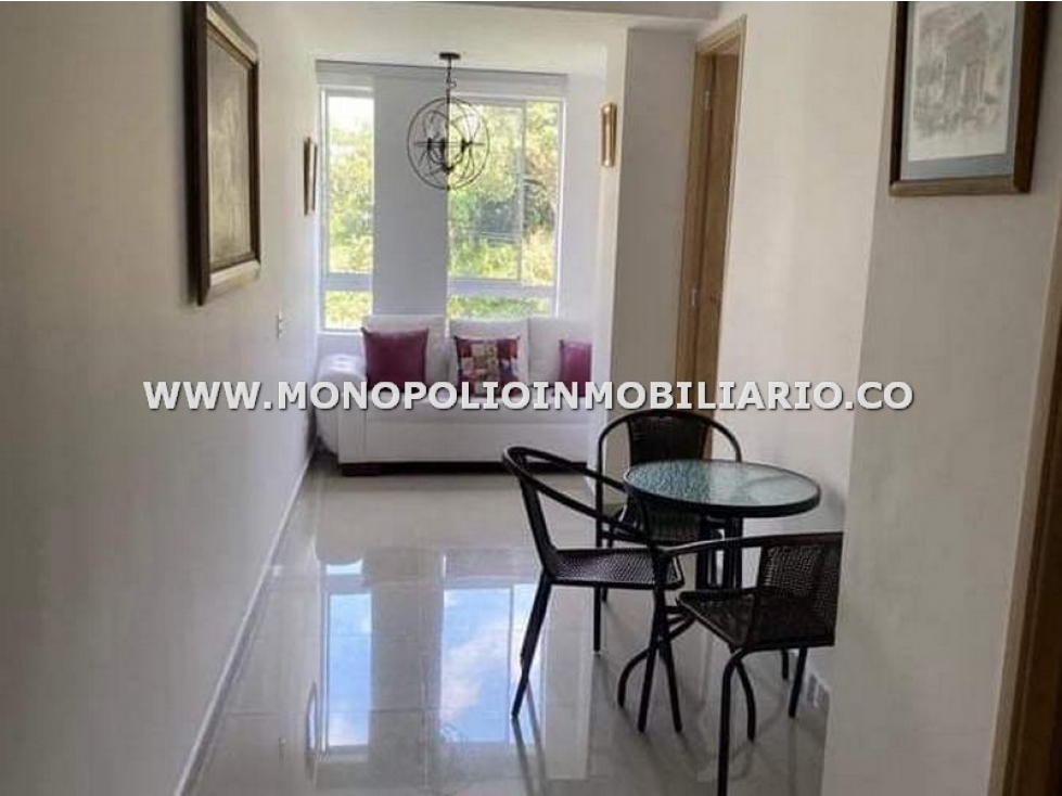 APARTAMENTO AMOBLADO EN ARRIENDO - SECTOR SABANETA COD: 25076 - 5