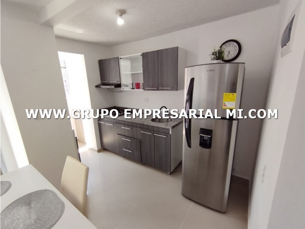 APARTAMENTO AMOBLADO EN ARRIENDO - LOS COLORES COD: 11679 - 2