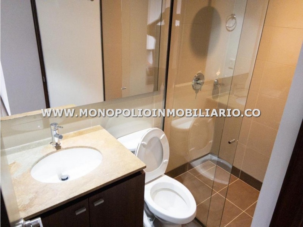 APARTAMENTO AMOBLADO EN ARRIENDO - SECTOR EL POBLADO COD: 20942 - 6