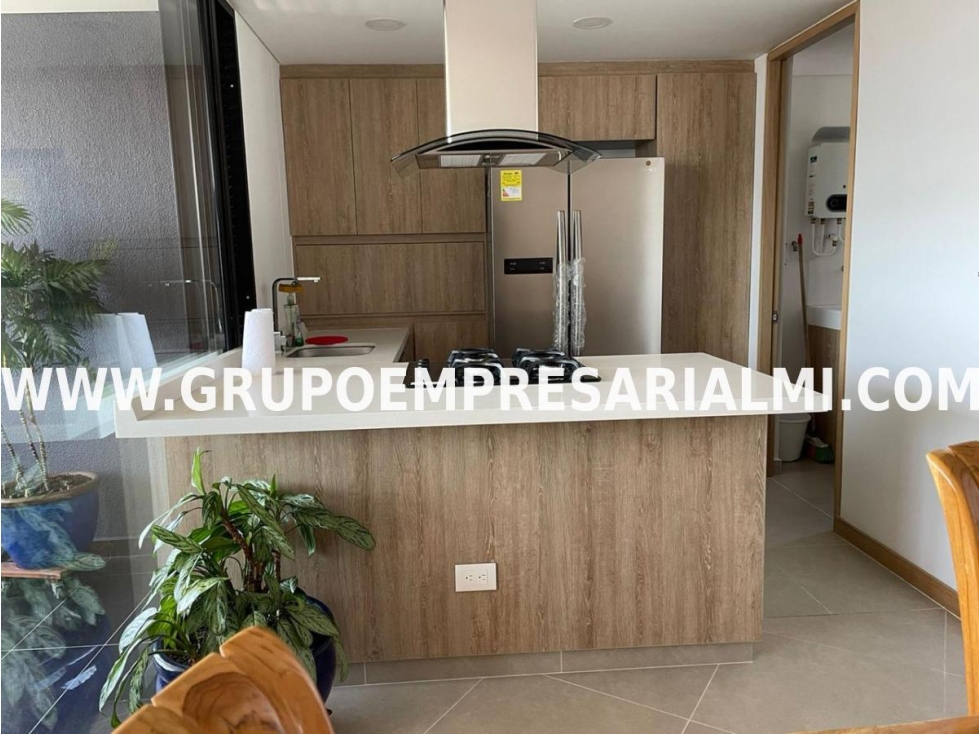 APARTAMENTO AMOBLADO EN ARRIENDO - SECTOR LOMA DEL INDIO COD: 30311