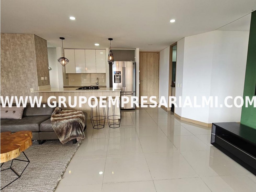 APARTAMENTO AMOBLADO EN ARRIENDO - SECTOR ESMERALDAL COD: 30680