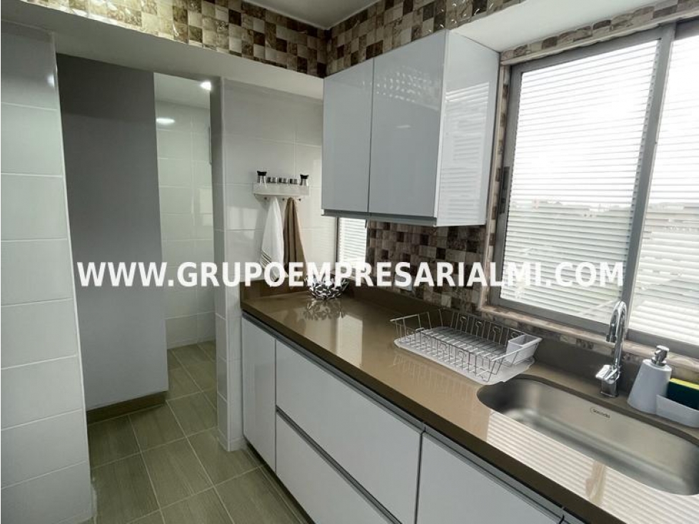 APARTAMENTO AMOBLADO EN ARRIENDO - SECTOR EL POBLADO COD: 30531 — foto 5