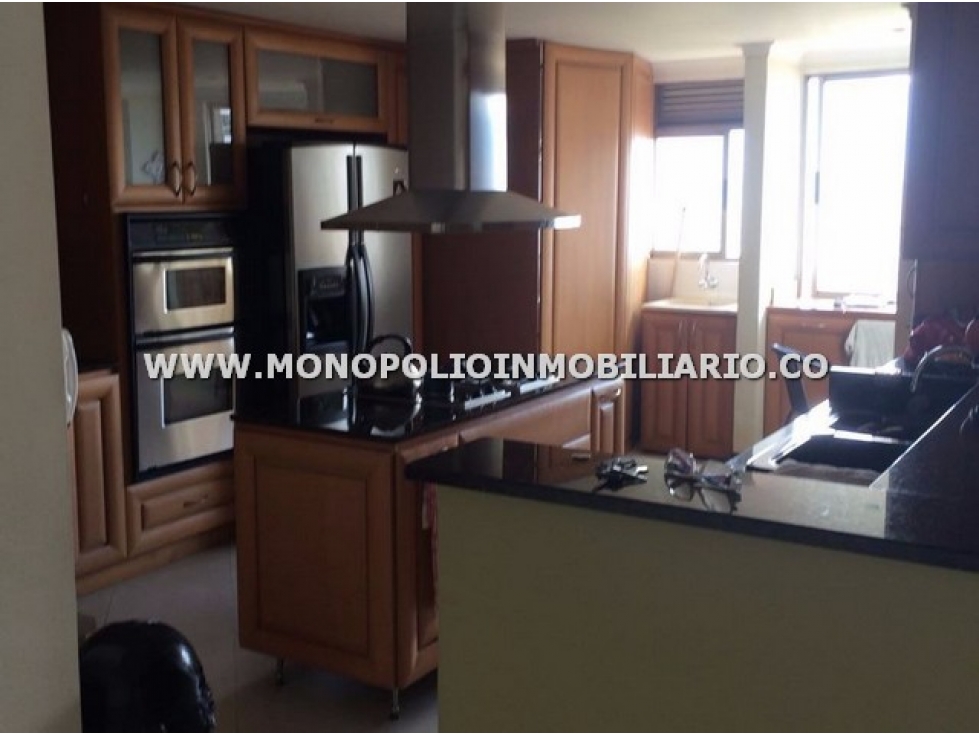 APARTAMENTO AMOBLADO EN ARRIENDO - SECTOR EL TESORO COD: 4782 — foto 2