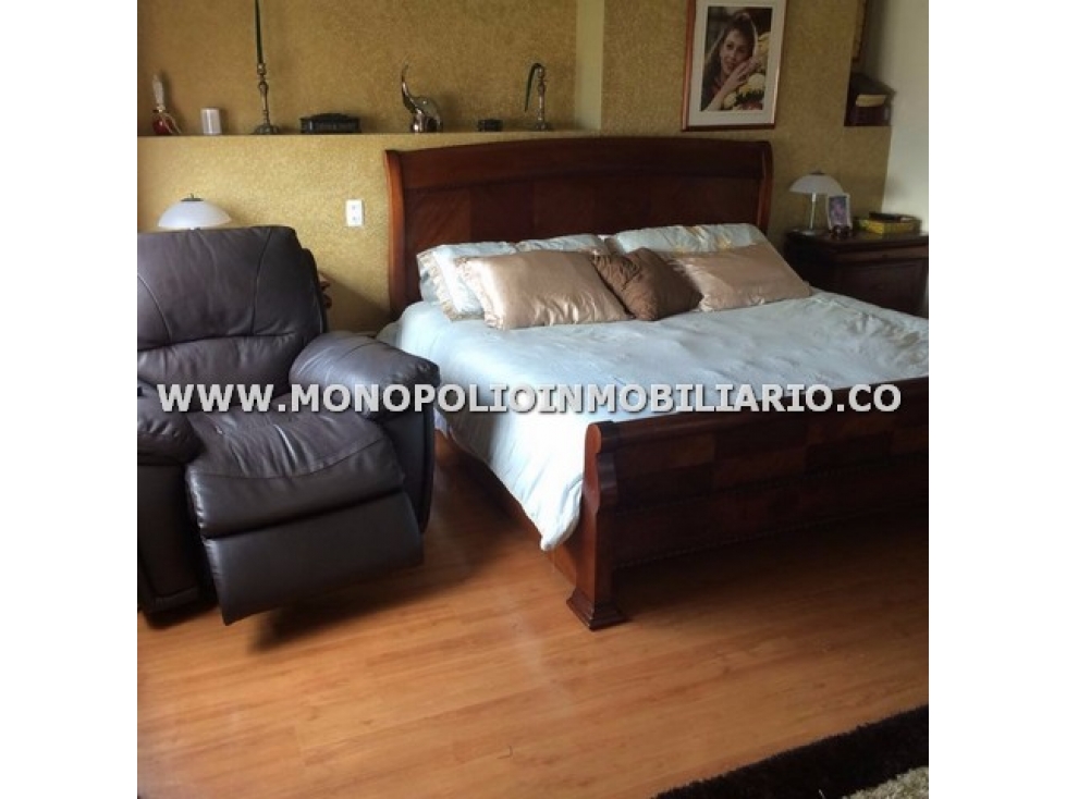 APARTAMENTO AMOBLADO EN ARRIENDO - SECTOR EL TESORO COD: 4782 — foto 3